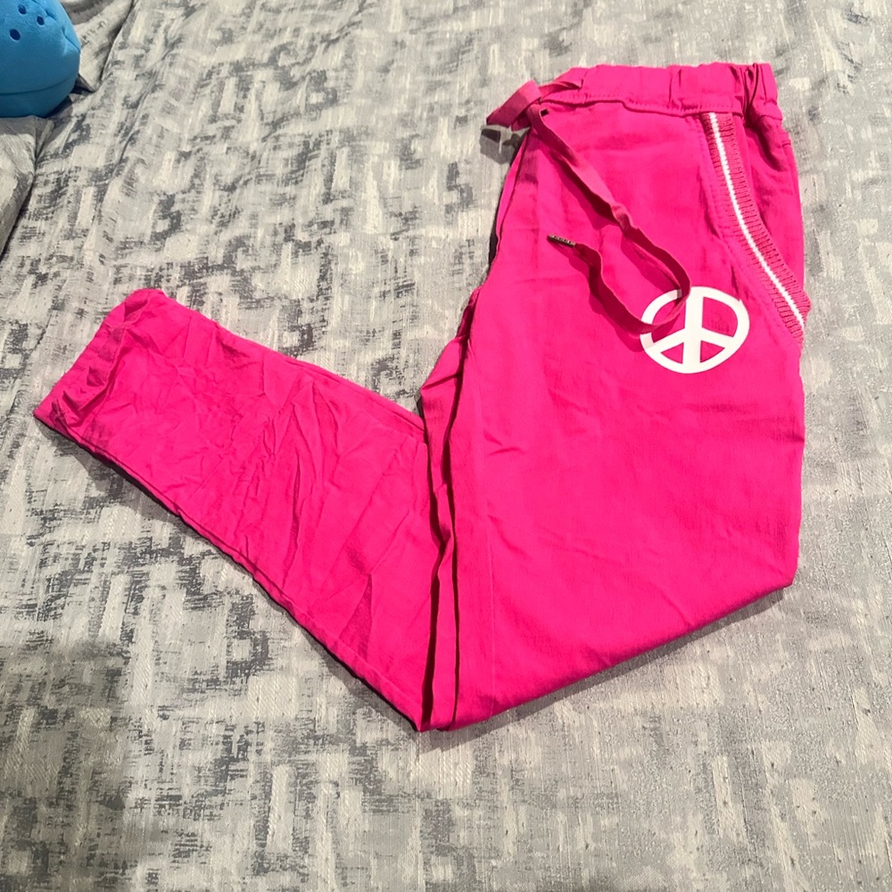Venti 6 Peace Sign Joggers